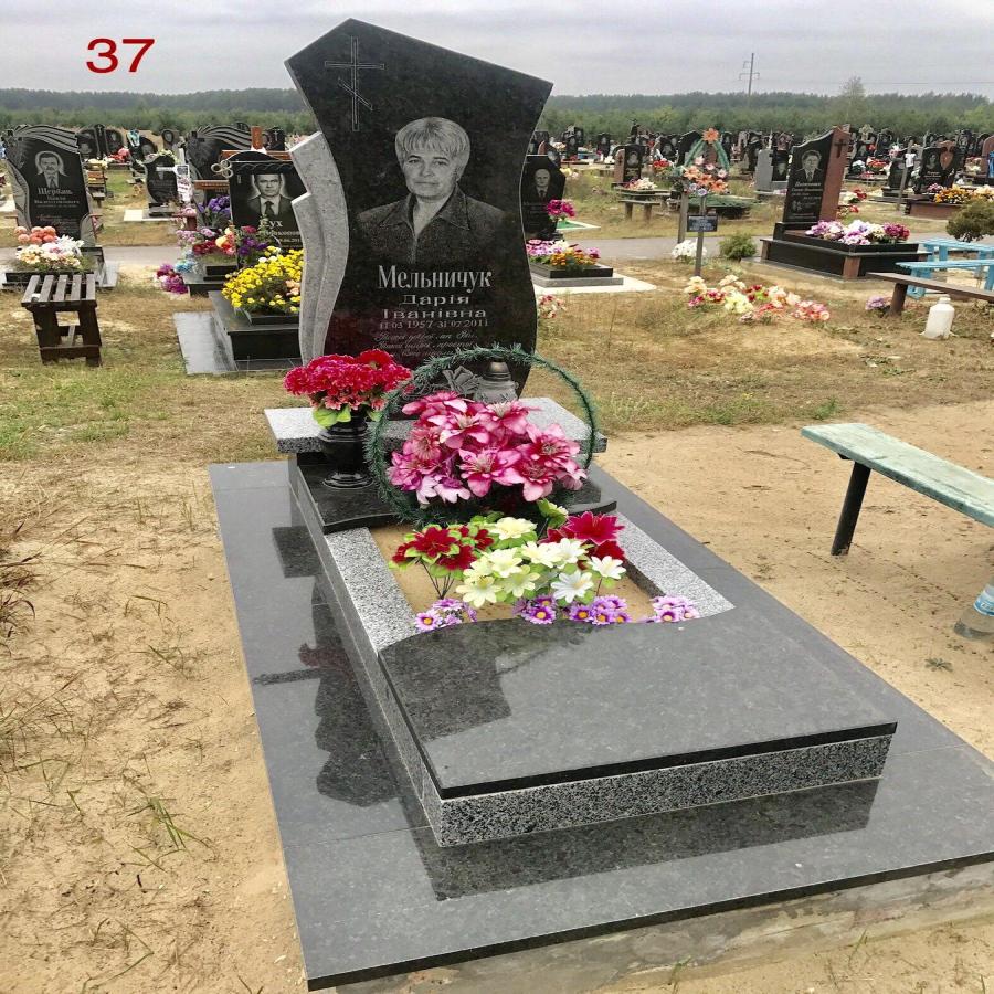 Памятник cложной комплектации #37Купить 