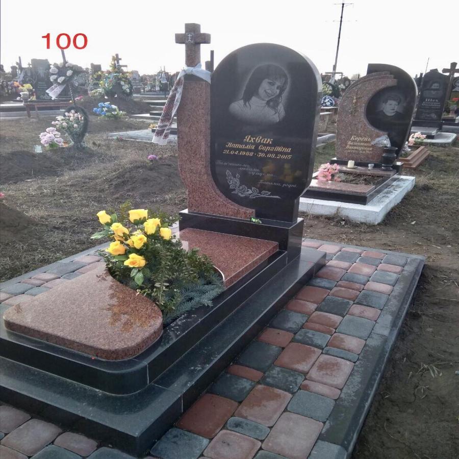 Памятник сложной комплектации #100Купить 