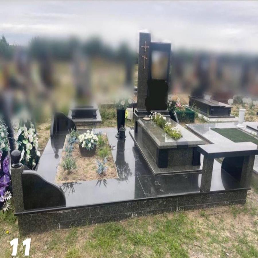 Памʼятник військовомуКупити 