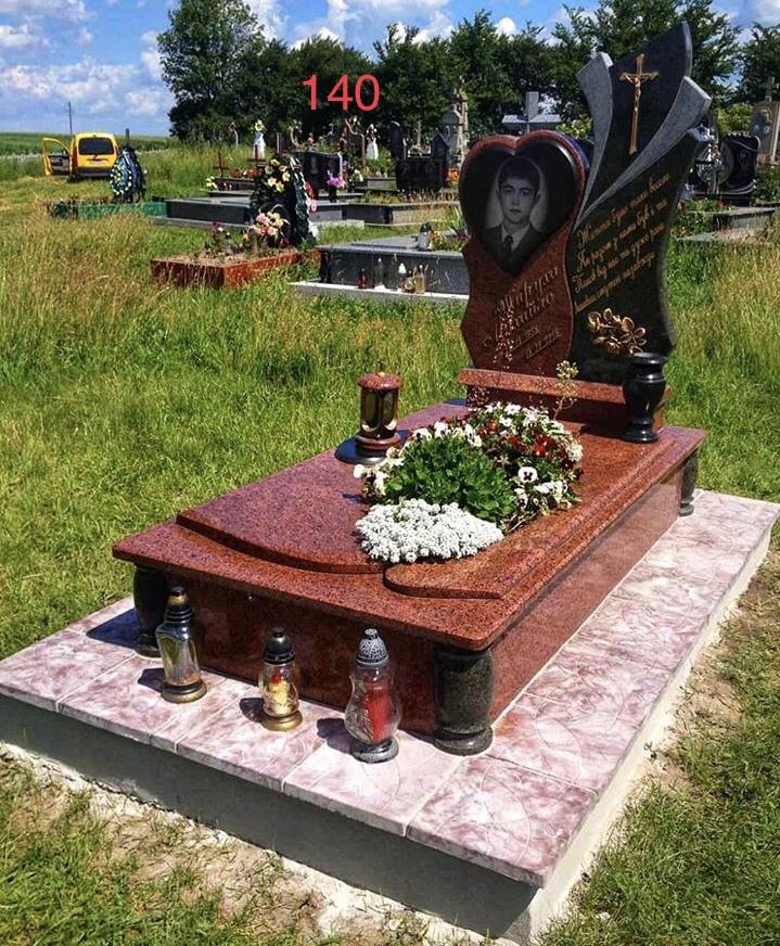 Купить Памятник сложной комплектации