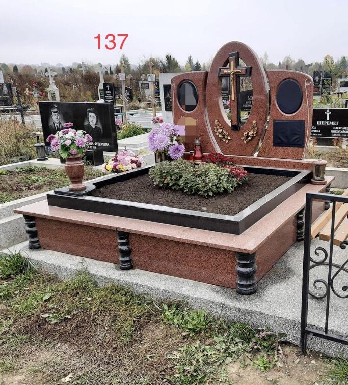 Купити Подвійні памʼятники