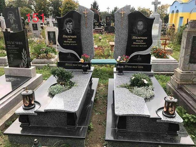 Купити Подвійні памʼятники